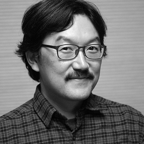 필자 조경국