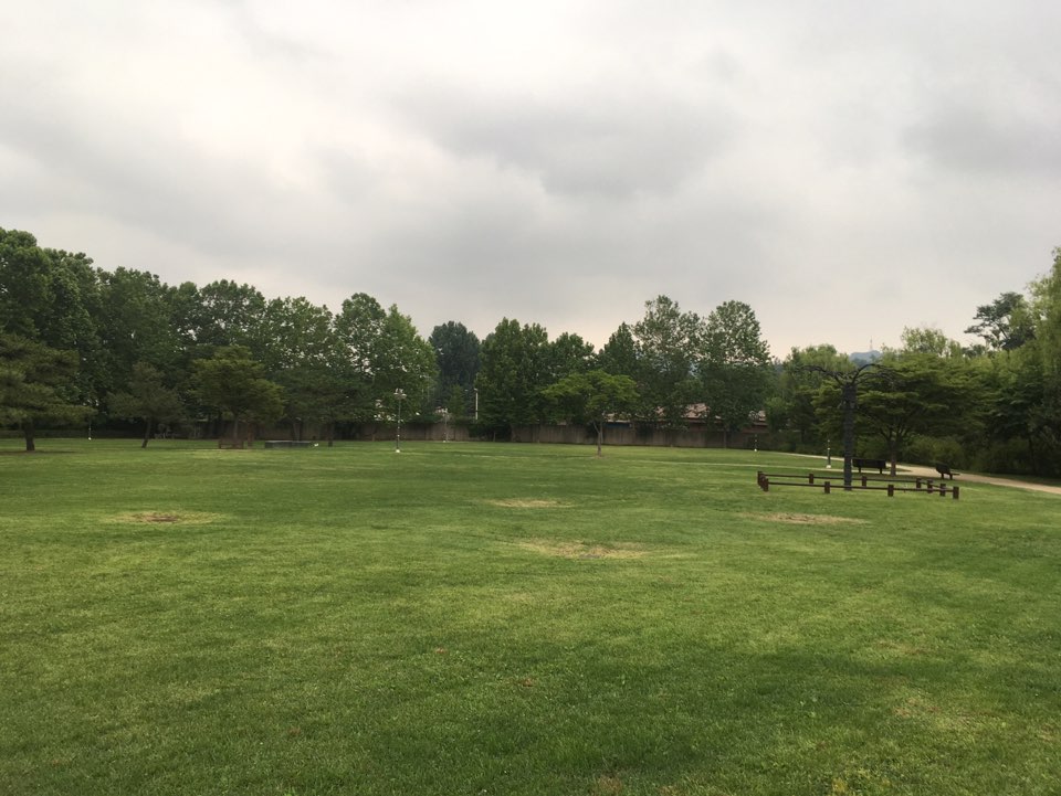 서울 용산 가족공원 제2광장