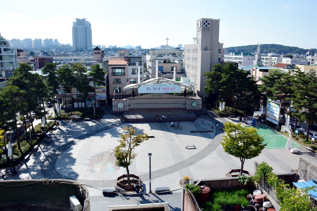 충북 청주 청소년광장