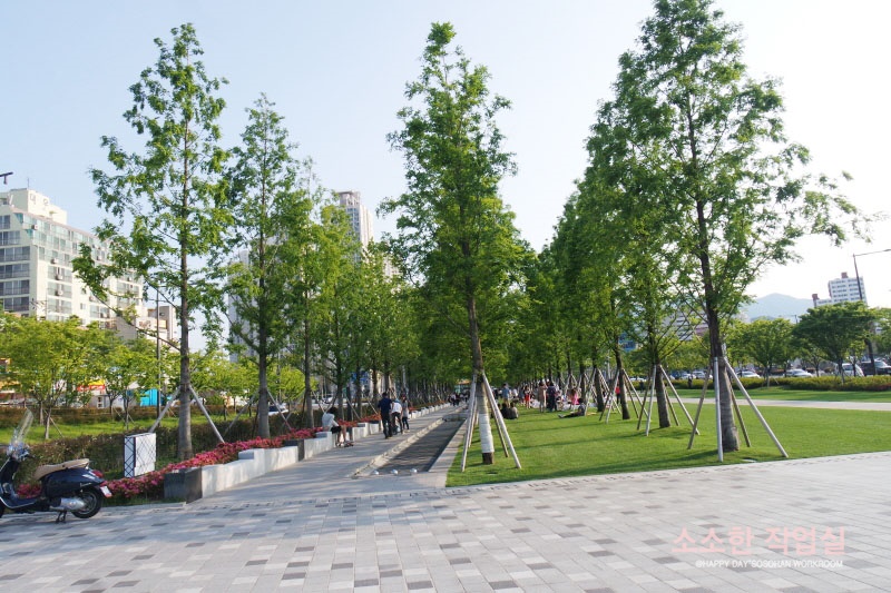 부산 송상현광장 다이나믹부산마당