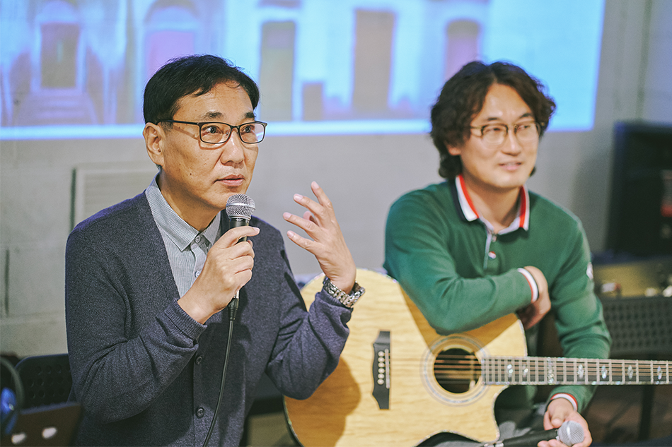 오버컴브롬(조동욱 교수와 이상권 교수)