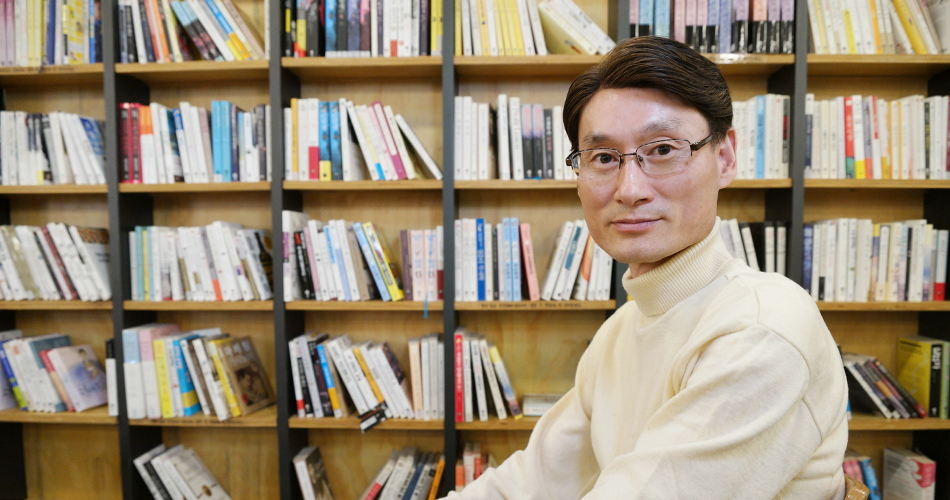 역사평론가·고전연구가 한정주