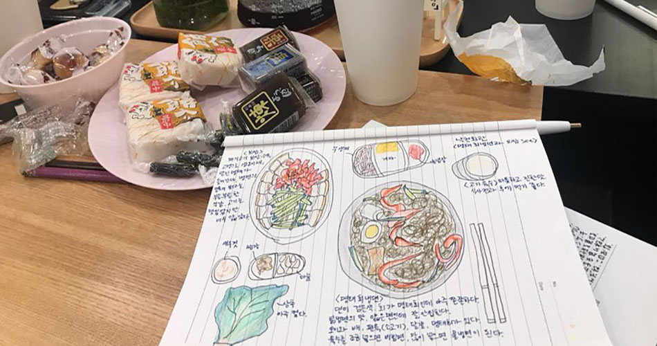 직접 그린 식사 일지. 속초의 명물 회냉면과 보쌈.