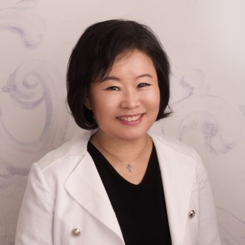 필자 이근미