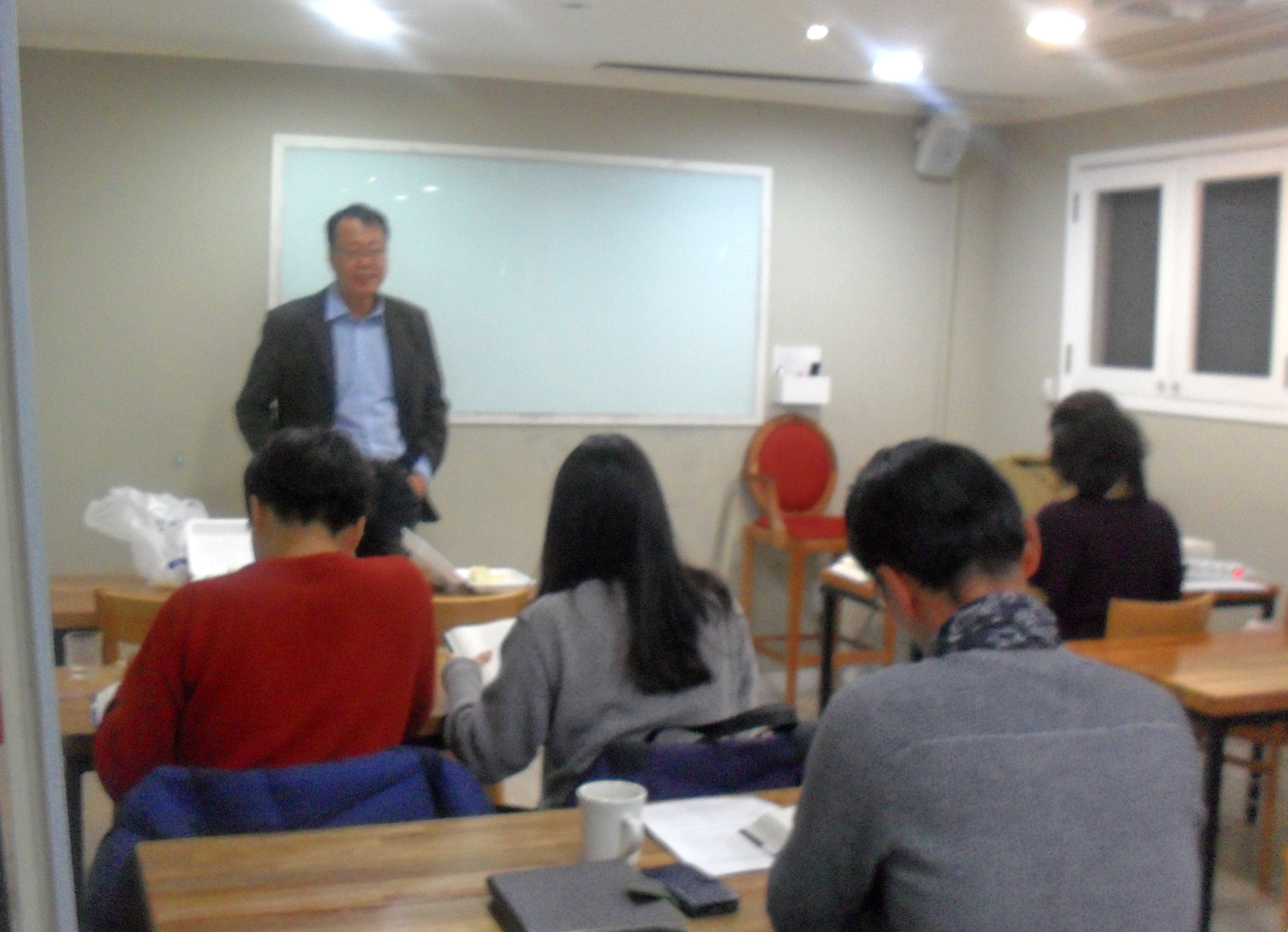 이경석교수 강의중