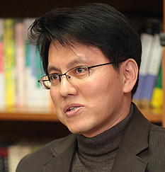 필자 이현우로쟈