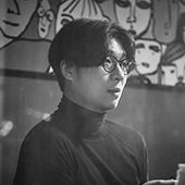 필자 백다흠