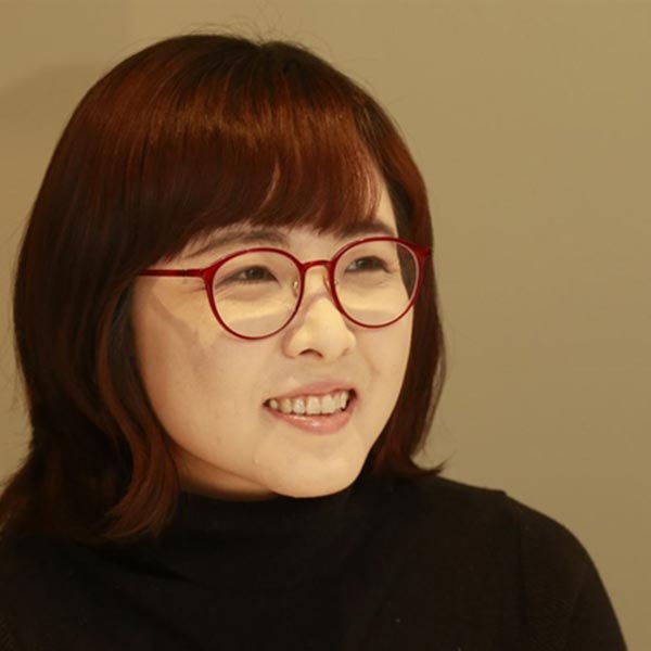 윤이형