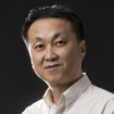 필자 김응교