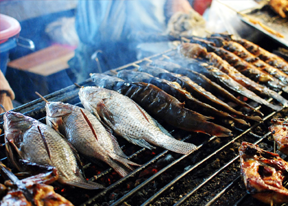 포장마차 메뉴 , 생선굽는 사진