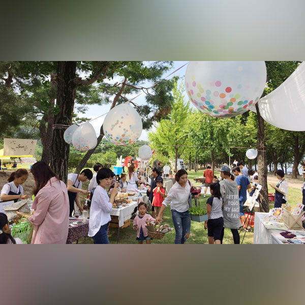 이야기가 있는 수공예 프리마켓
