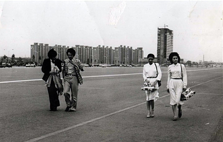 영화 갑자기 불꽃처럼(1980) 속 여의도광장