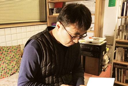 라운지 '읽은 책' 전경2